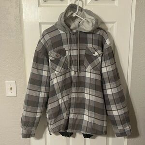 Wrangler hooded flannel. Lined XXL 2X